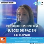 En un emotivo acto, se reconoció la labor destacada de los jueces de paz de la provincia de Cotopaxi. Estos servidores públicos trabajan incansablemente para resolver conflictos y promover la justicia en sus comunidades. Su dedicación y compromiso con la sociedad merecen ser reconocidos y valorados. La ceremonia de reconocimiento fue un justo homenaje a su arduo trabajo y dedicación.