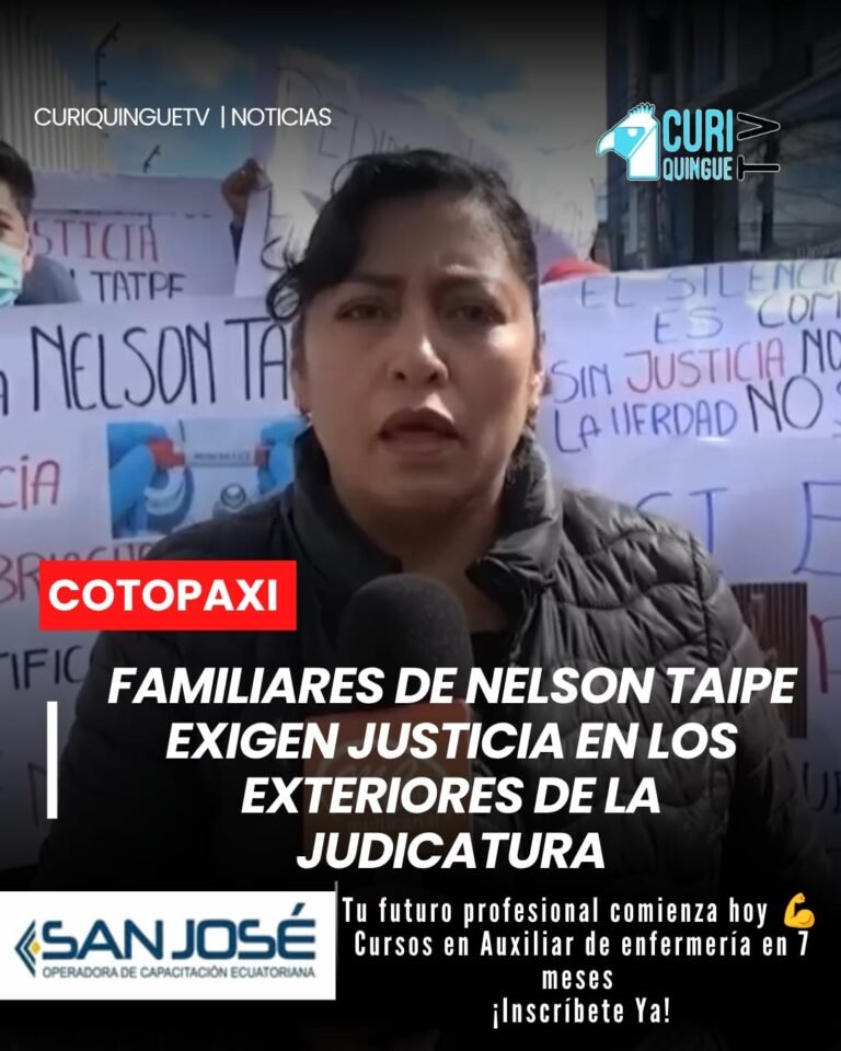 Familiares de Nelson Taipe realizaron un plantón en los exteriores de la Unidad Judicial de Salcedo para exigir justicia dentro del proceso relacionado con un accidente de tránsito registrado meses atrás en el sector de Yambo.
